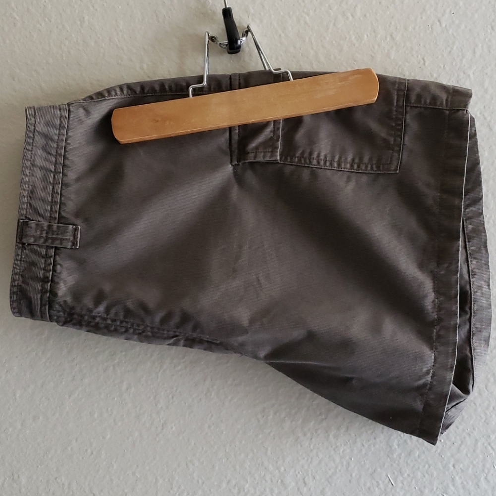 Shorts - Picture 7 of 10